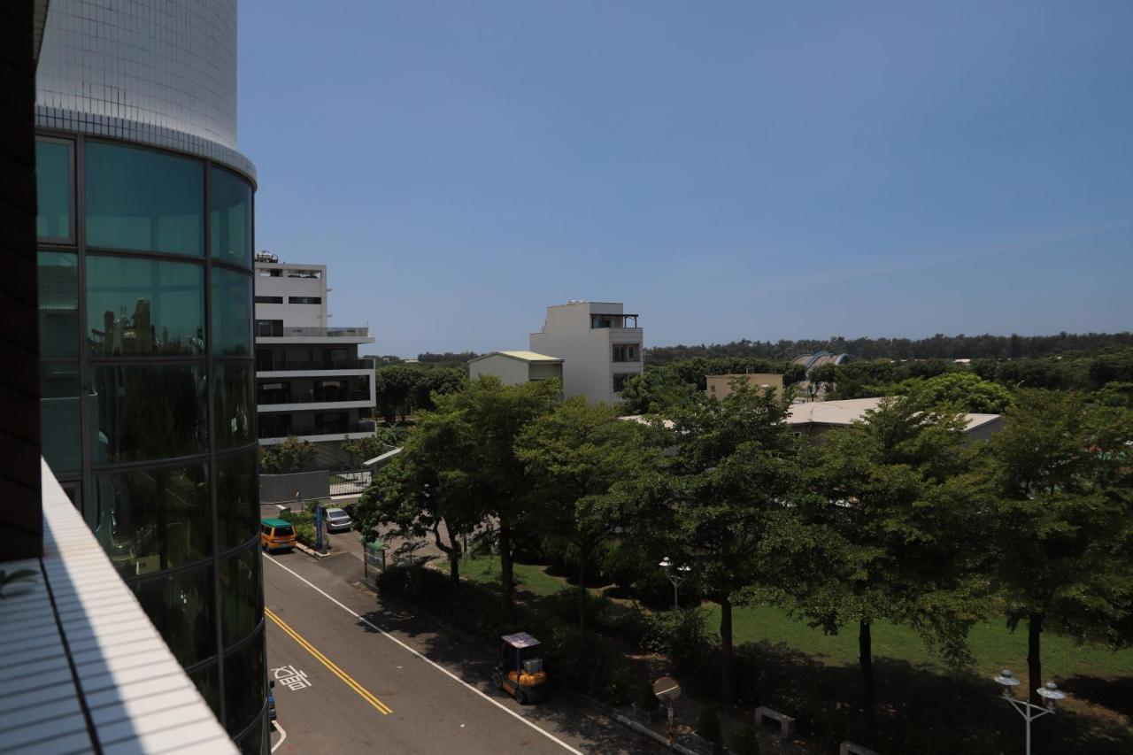Tainan Julie'S Garden 峰情文旅 Otel Anping Dış mekan fotoğraf