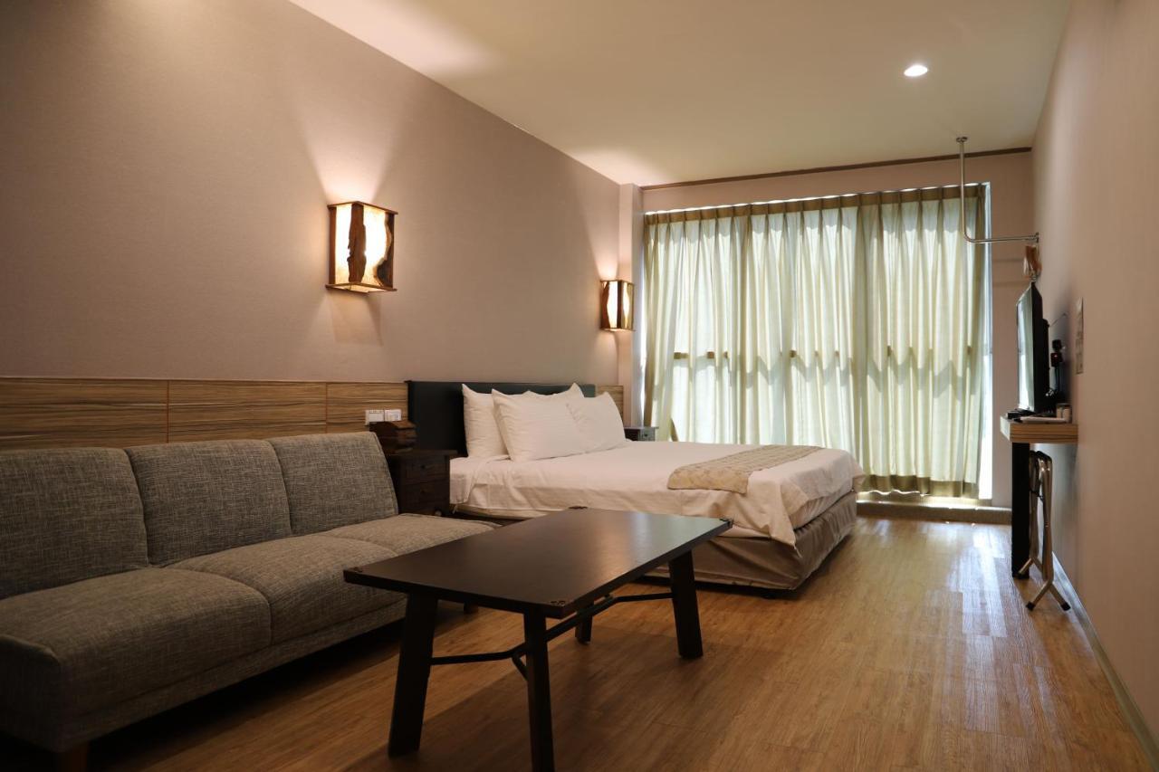 Tainan Julie'S Garden 峰情文旅 Otel Anping Dış mekan fotoğraf