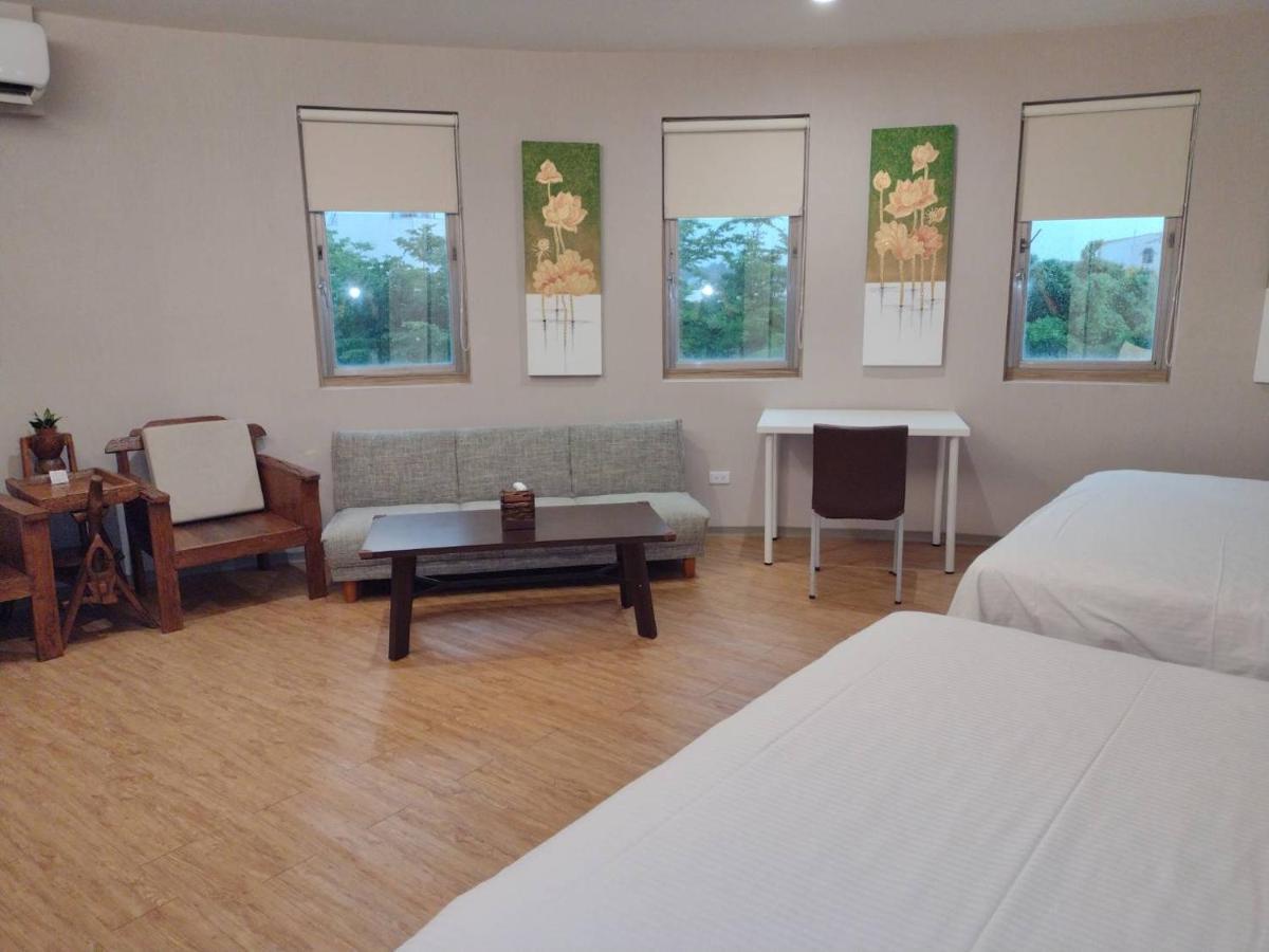 Tainan Julie'S Garden 峰情文旅 Otel Anping Dış mekan fotoğraf