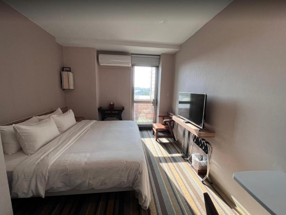 Tainan Julie'S Garden 峰情文旅 Otel Anping Dış mekan fotoğraf